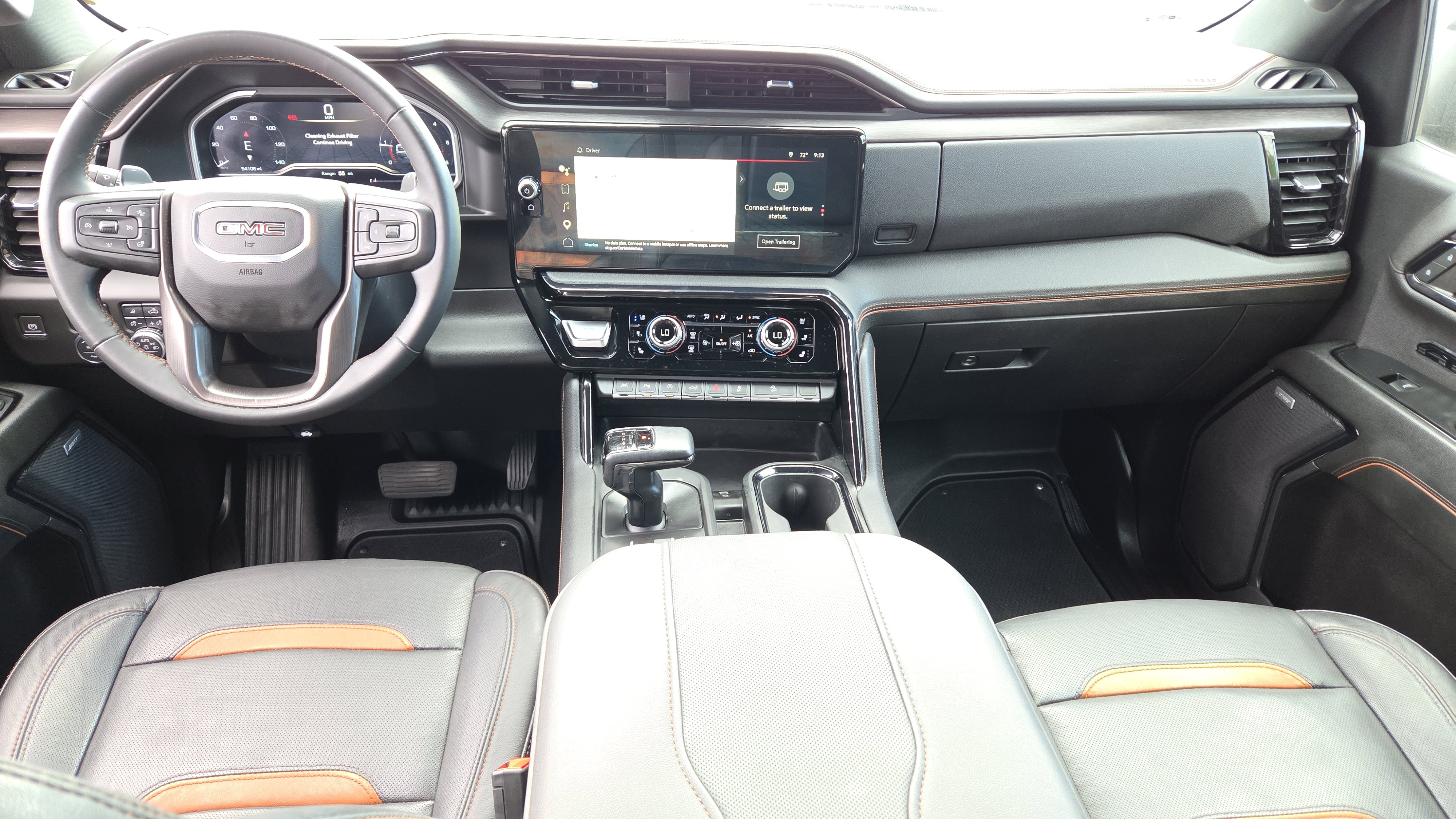 Certified 2024 GMC Sierra 1500 AT4 w/ Technology Package AWD/4WD image 13