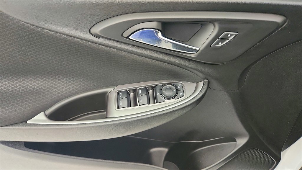 Used 2019 Chevrolet Malibu LS image 23