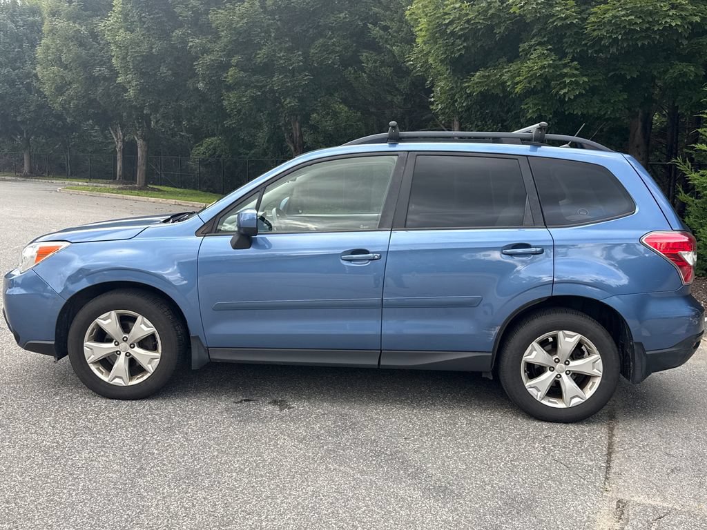 Used 2015 Subaru Forester 2.5i Premium w/ All-Weather Package AWD/4WD image 6