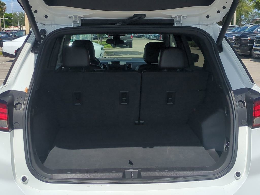 Used 2022 Chevrolet Equinox RS w/ Infotainment Package AWD/4WD image 14