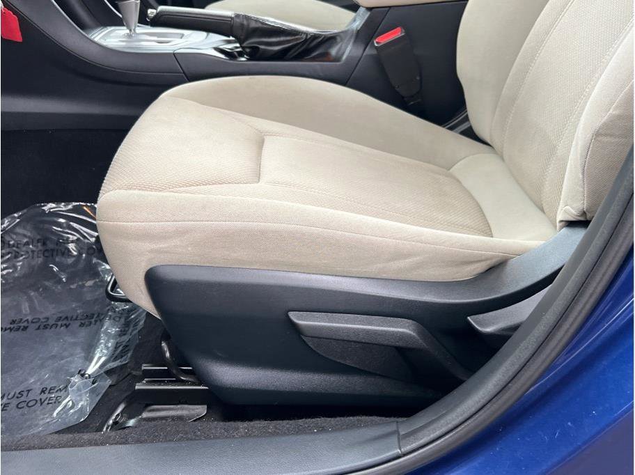 Used 2018 Subaru Impreza 2.0i Premium w/ Eyesight & BSD & Rcta image 6