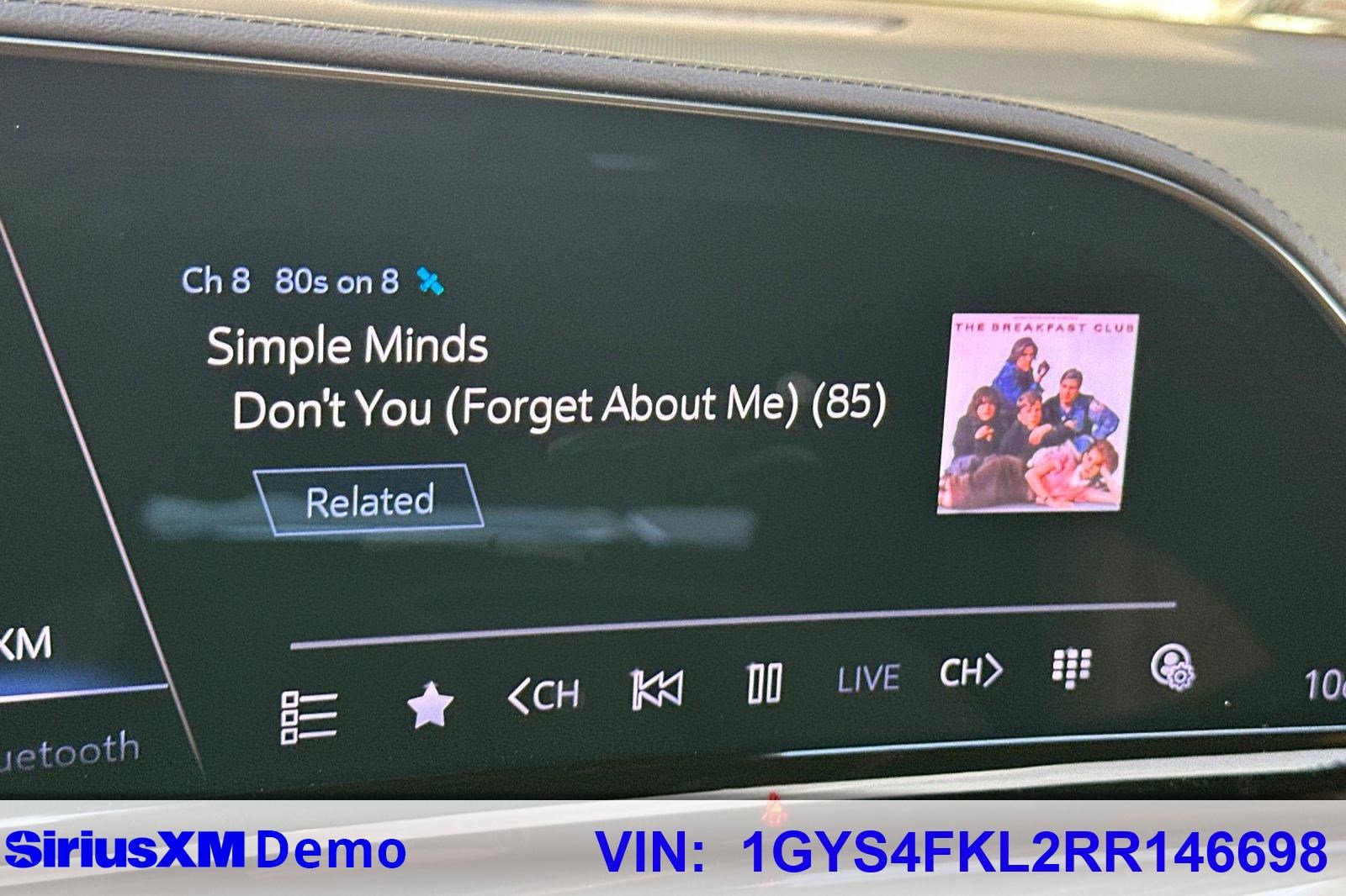 Used 2024 Cadillac Escalade Sport w/ LPO, ONYX Package image 39