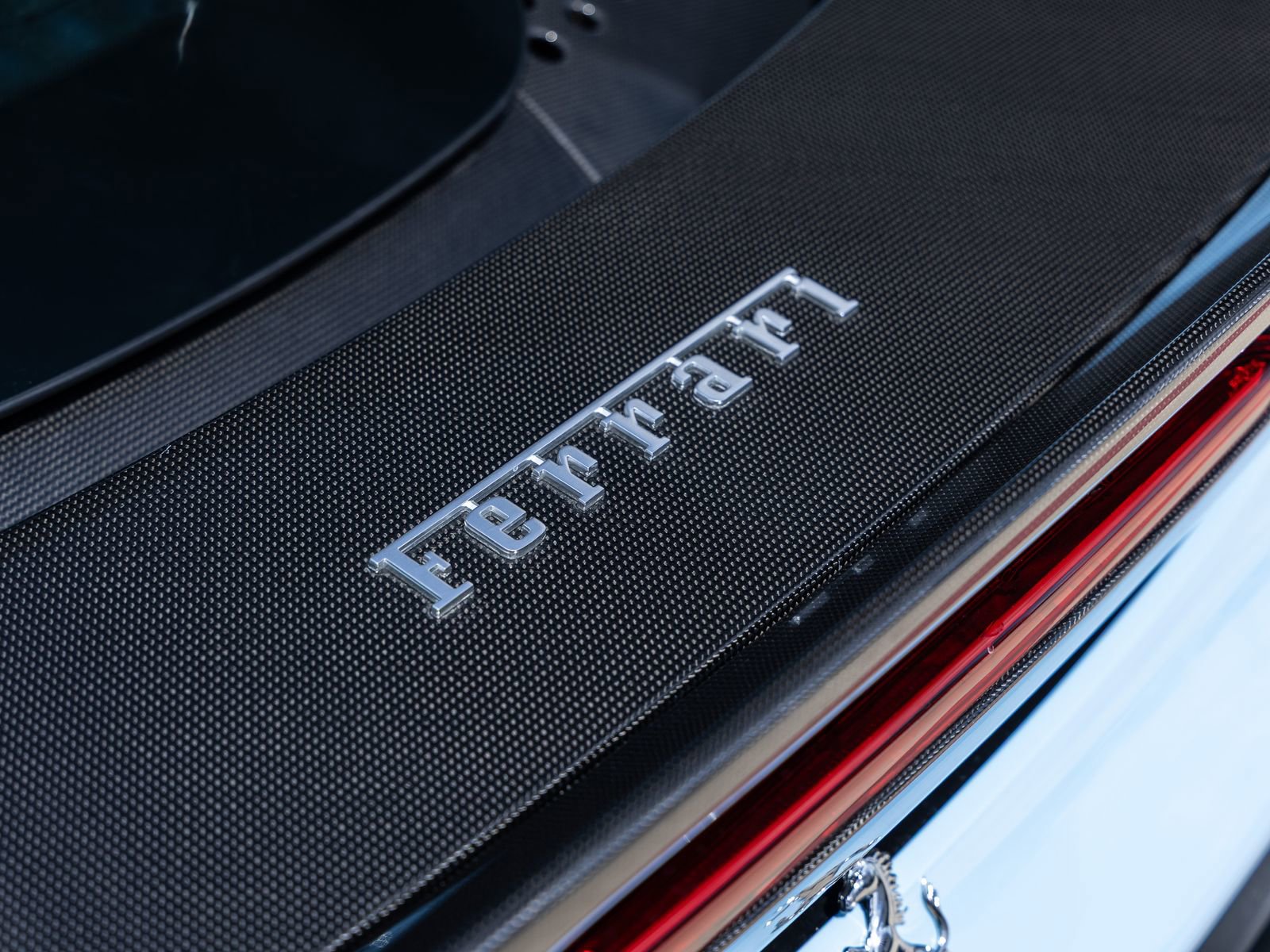 Used 2024 Ferrari SF90 Spider image 13