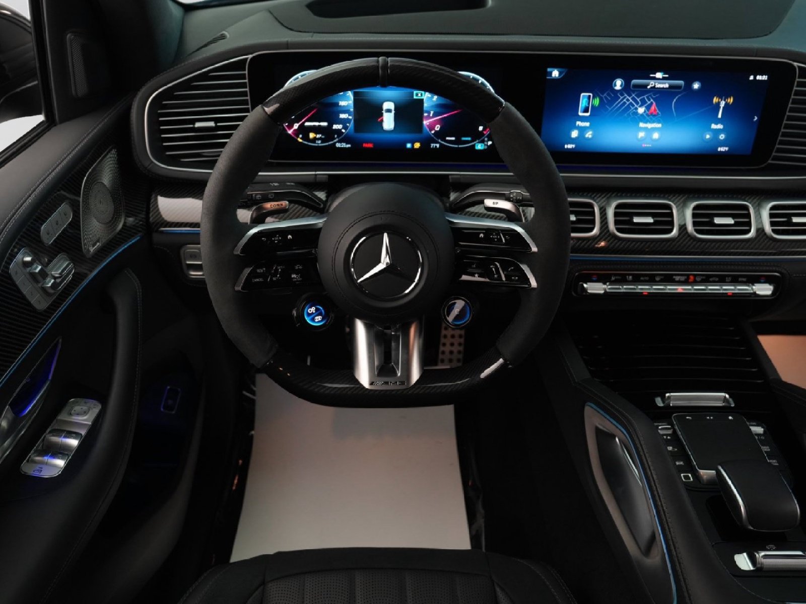Used 2025 Mercedes-Benz GLS 63 AMG 4MATIC image 31