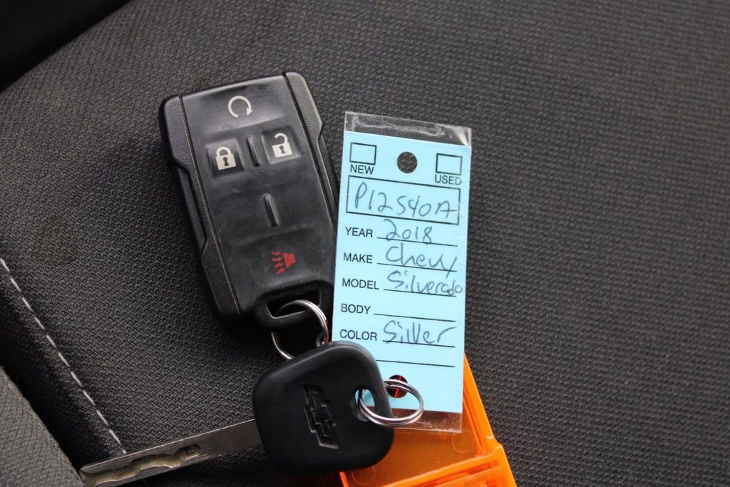 Used 2018 Chevrolet Silverado 1500 LT w/ All Star Edition image 28