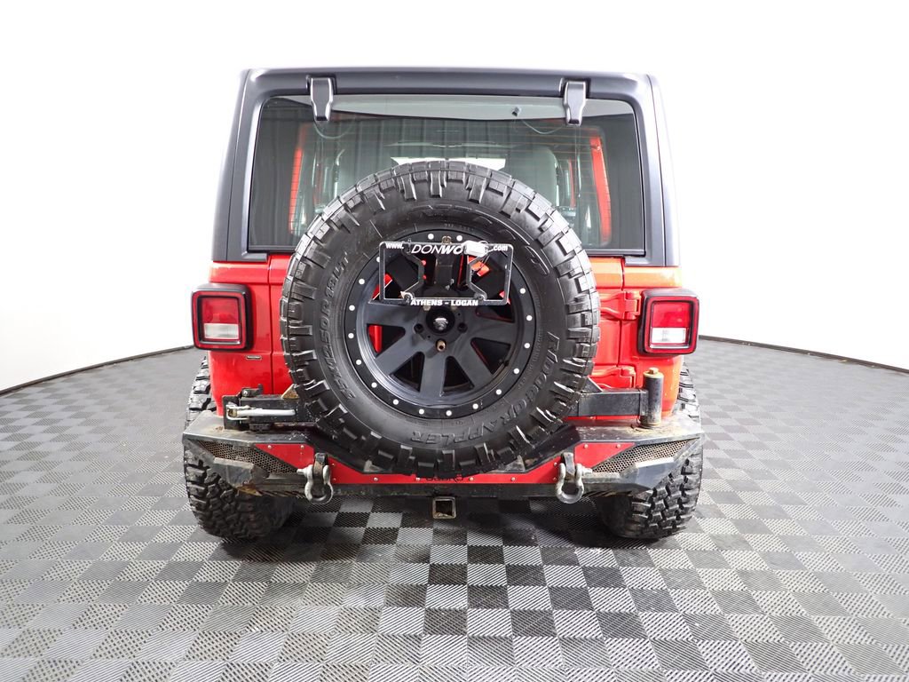 Used 2018 Jeep Wrangler Unlimited Sport image 11