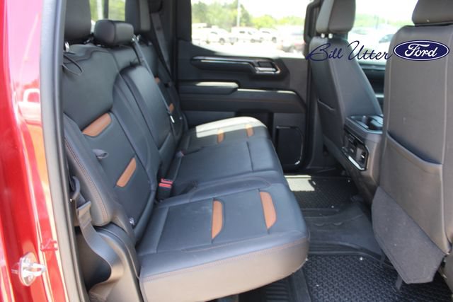 Used 2023 GMC Sierra 1500 AT4 w/ AT4 Premium Package AWD/4WD image 14