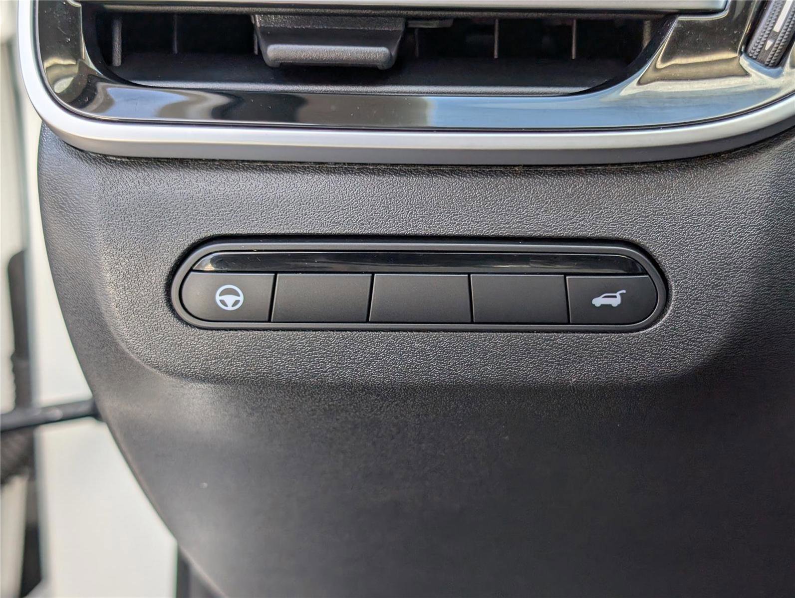 Used 2023 INFINITI QX60 Luxe w/ Cargo Package image 25