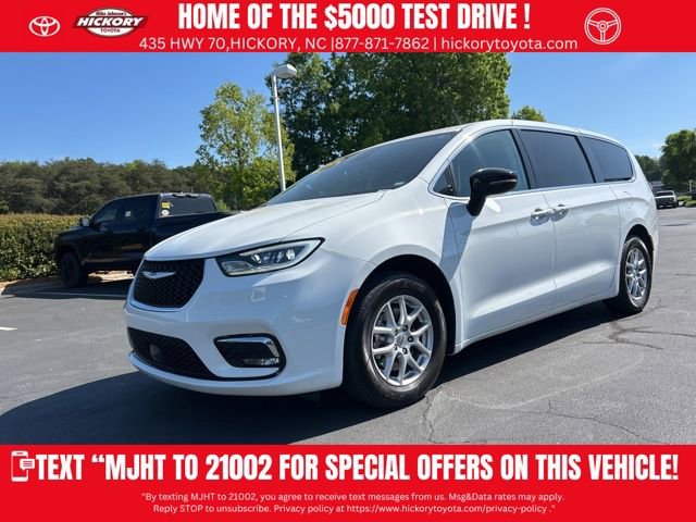 Used 2024 Chrysler Pacifica Touring-L
