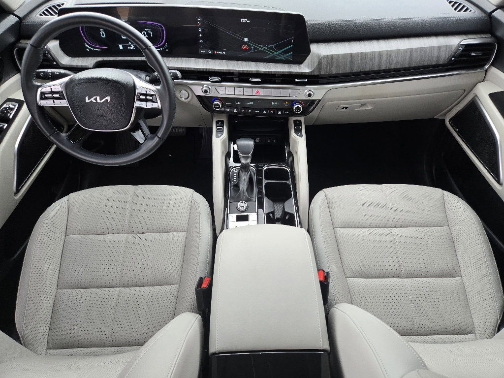 Certified 2024 Kia Telluride EX image 5