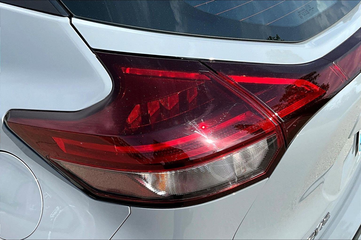 Certified 2022 Nissan Kicks SV w/ Interior Electronics Package FWD image 23