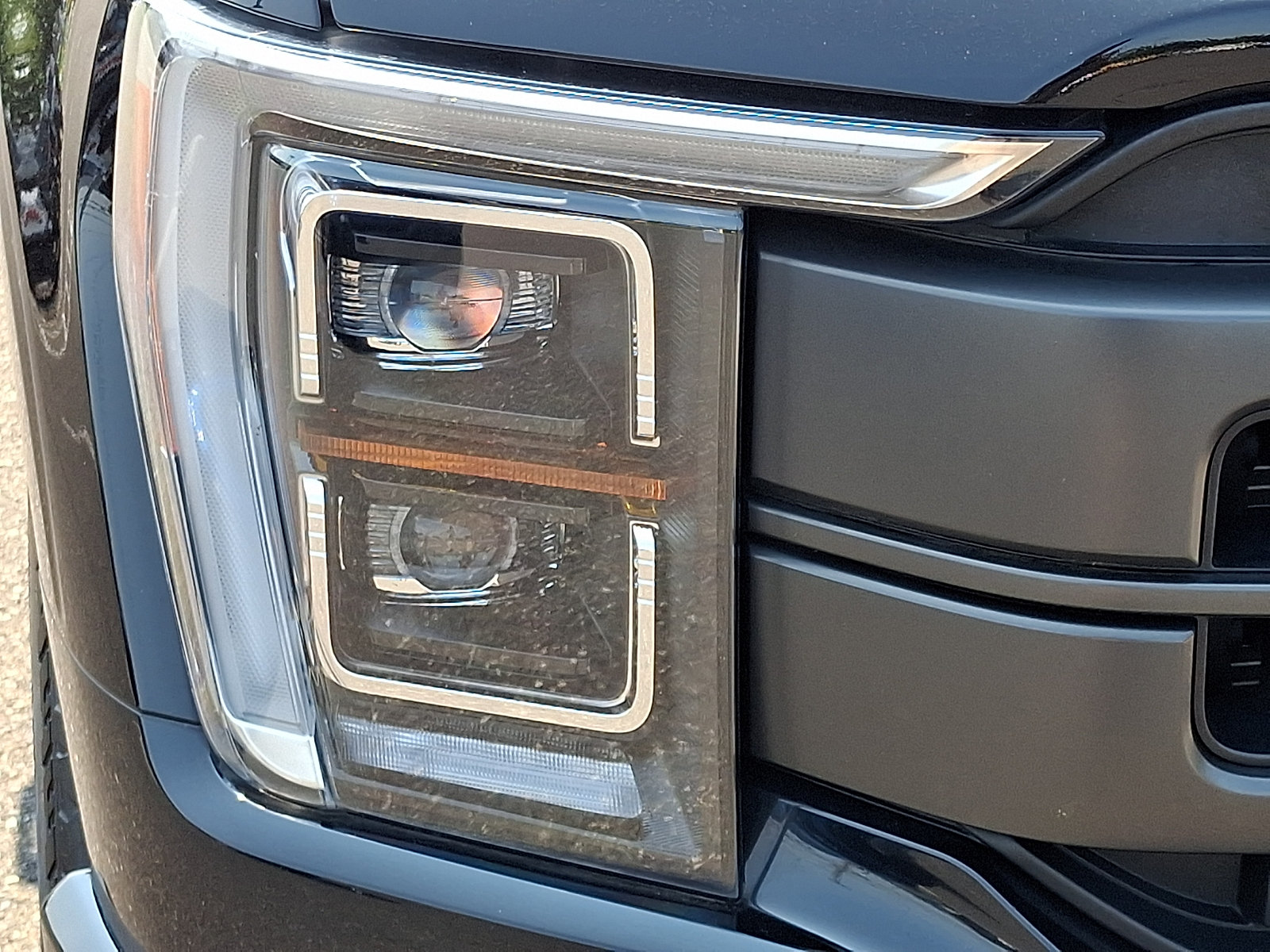 Certified 2023 Ford F150 Lariat w/ Equipment Group 502A High AWD/4WD image 9