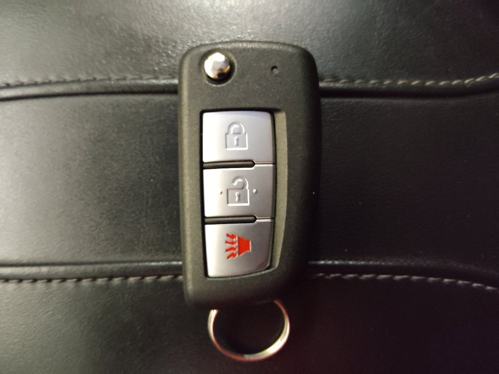Used 2019 Nissan Rogue S FWD image 32