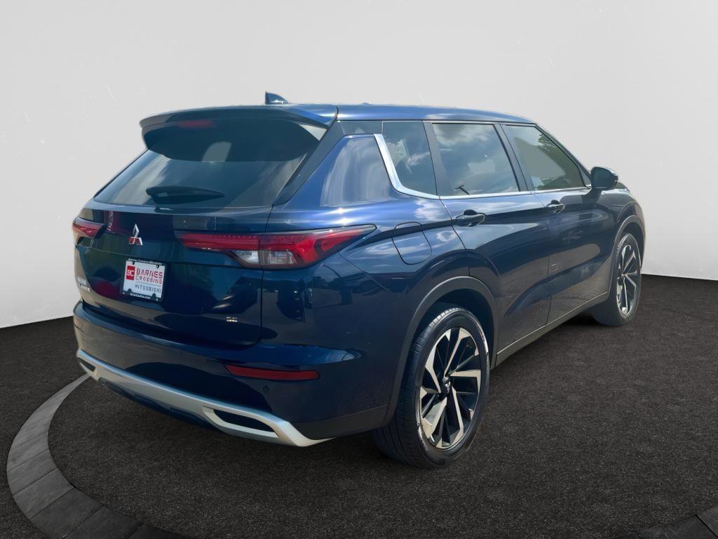 Used 2022 Mitsubishi Outlander SE FWD image 5
