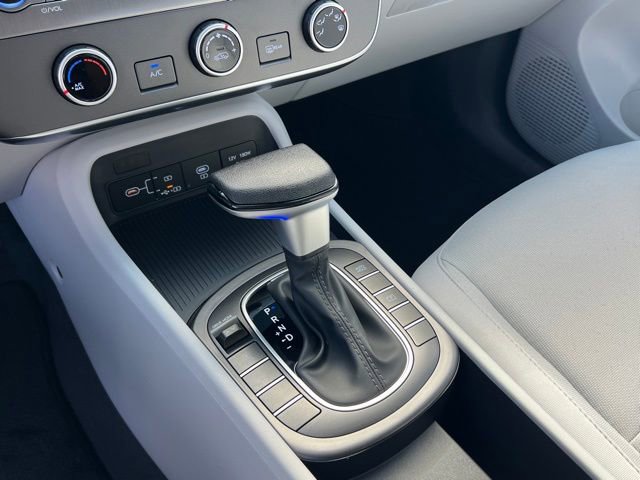 New 2026 Hyundai Kona SE image 21