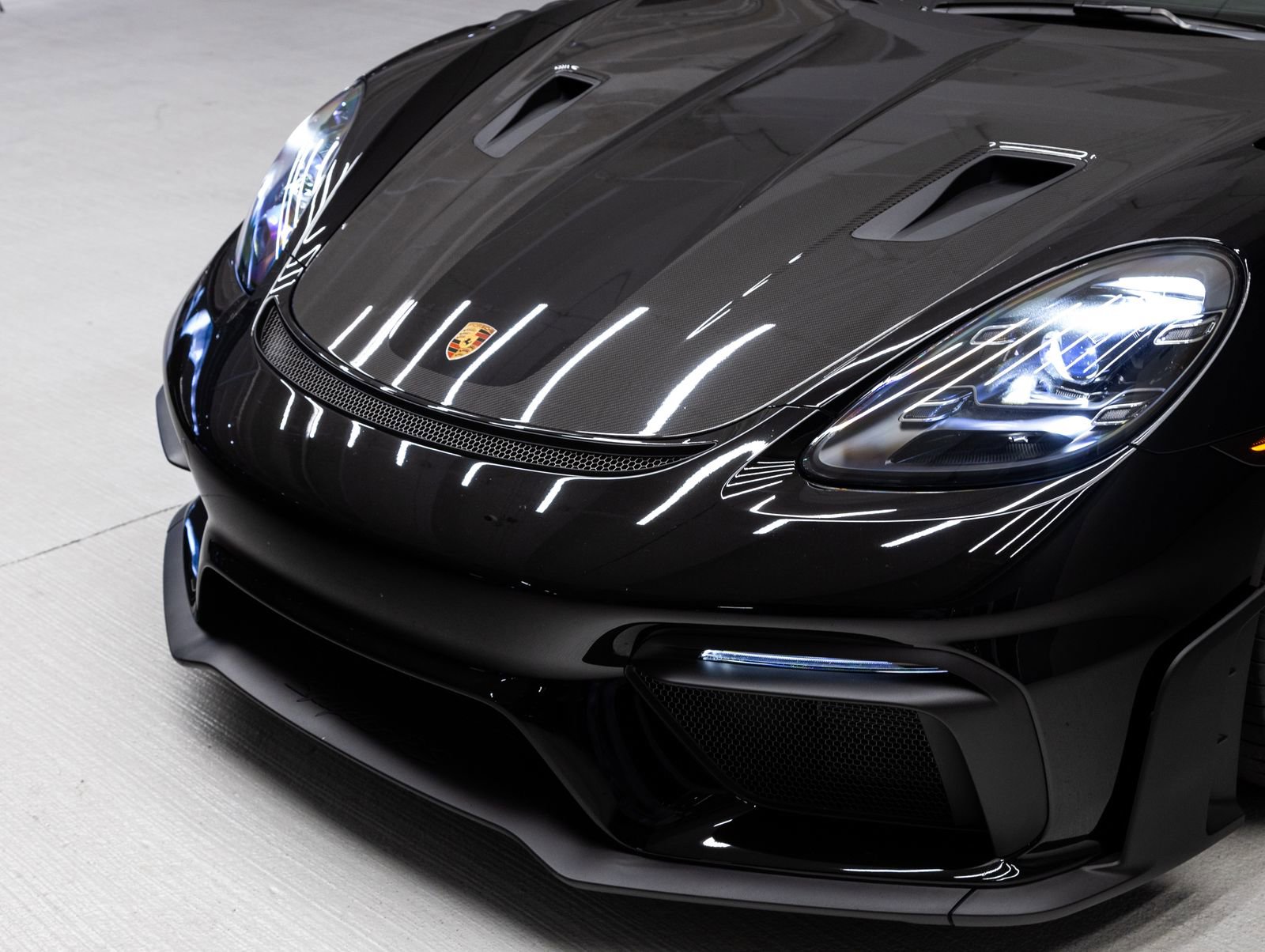 Certified 2025 Porsche 718 Boxster Spyder RS image 35