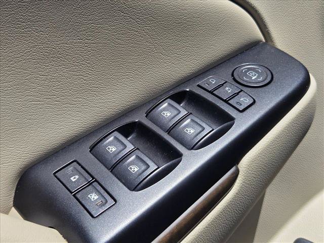 Used 2018 GMC Yukon Denali w/ Open Road Package RWD image 10