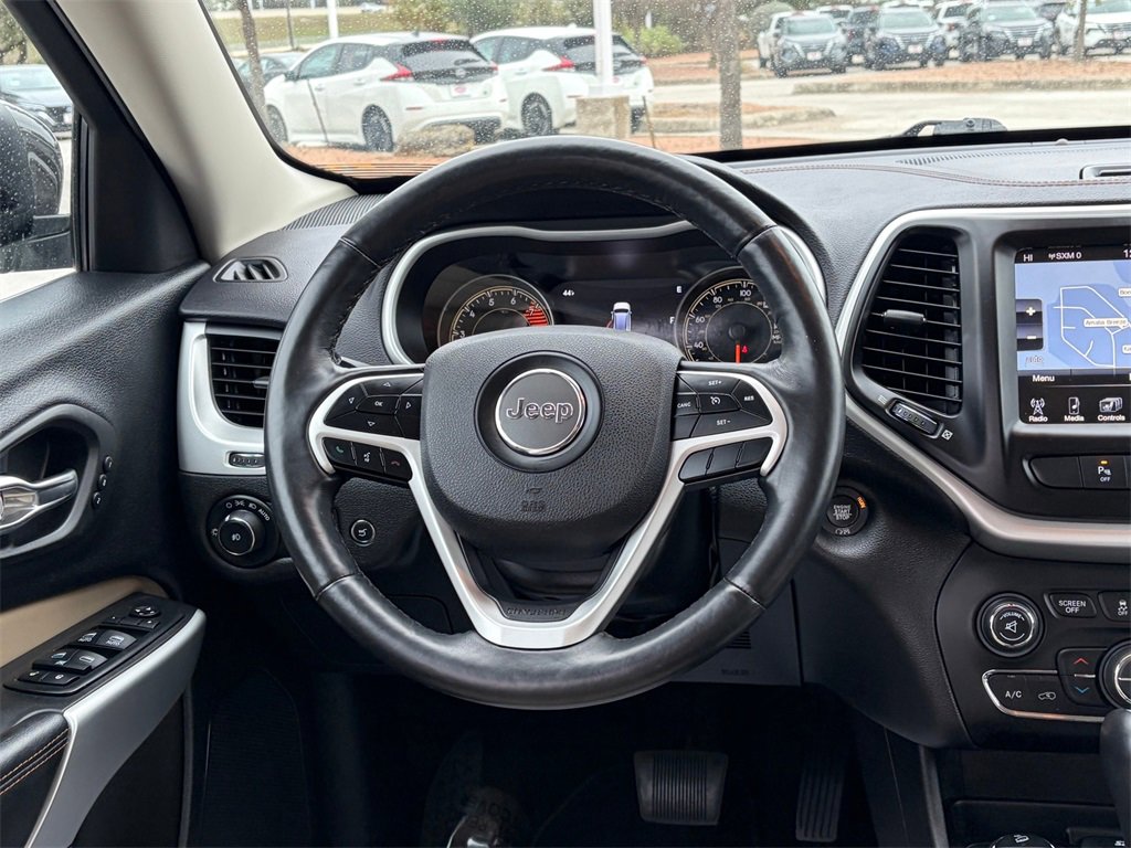 Used 2018 Jeep Cherokee Limited w/ Luxury Group image 21