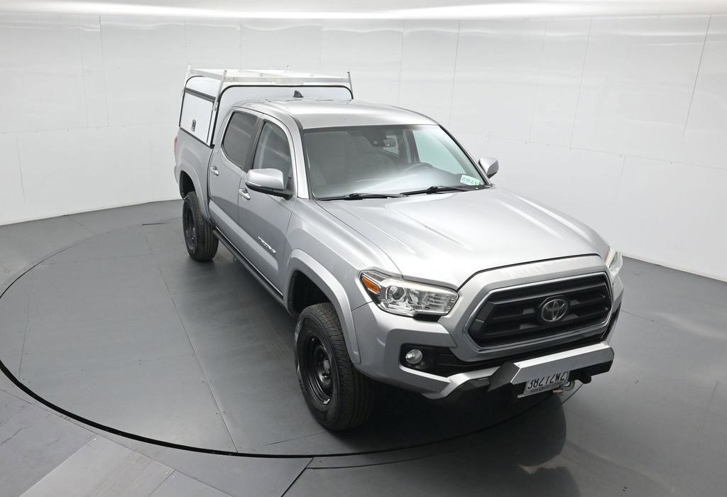 Used 2020 Toyota Tacoma SR5 AWD/4WD image 36