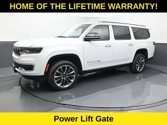 Used 2023 Jeep Wagoneer L Series III w/ Premium Group I AWD/4WD image 10