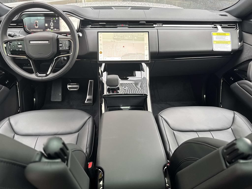 New 2026 Land Rover Range Rover Sport Dynamic SE AWD/4WD image 18