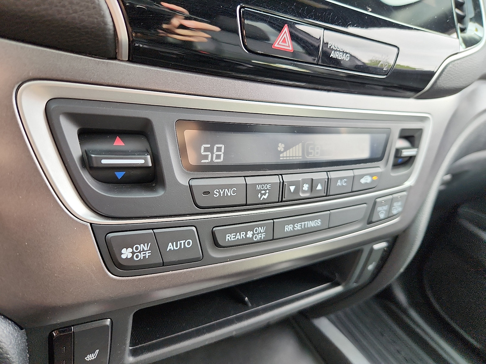 Used 2021 Honda Passport EX-L image 17