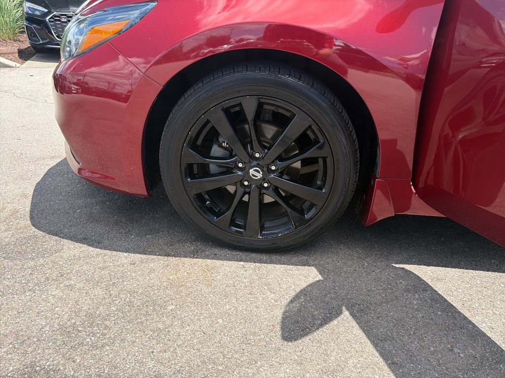 Used 2017 Nissan Altima 2.5 SR w/ Midnight Edition Package FWD image 27