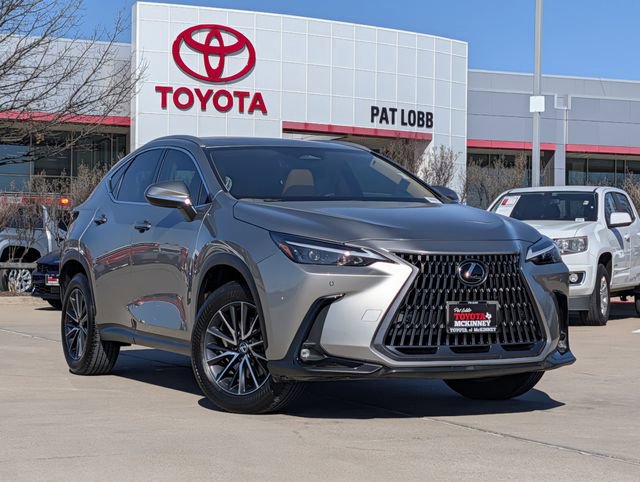 Used 2024 Lexus NX 350 AWD image 2