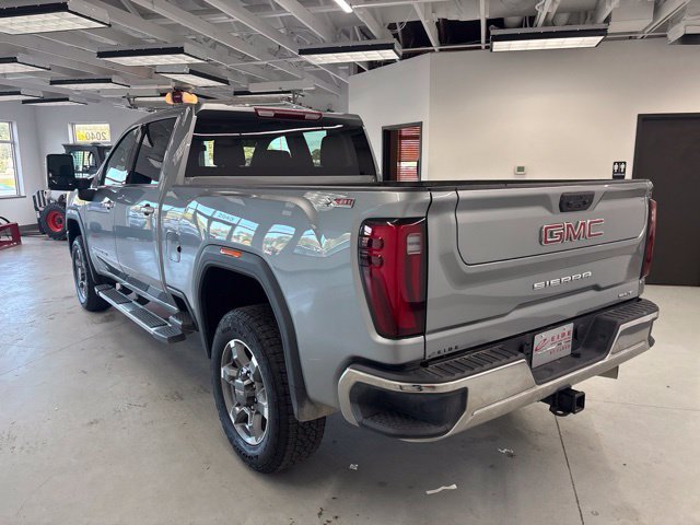 Used 2026 GMC Sierra 2500 SLT AWD/4WD image 6