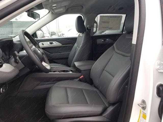 New 2026 Ford Explorer Active w/ Active Comfort Package AWD/4WD image 14