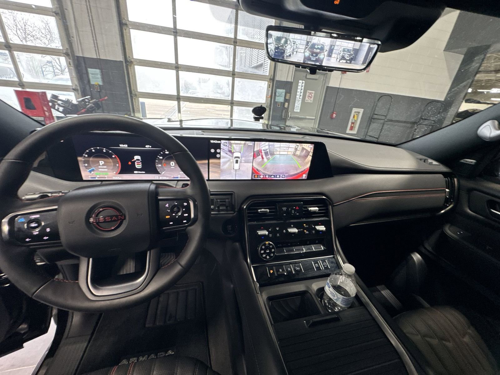 Certified 2025 Nissan Armada PRO-4X w/ Pro-4X Premium Package image 32