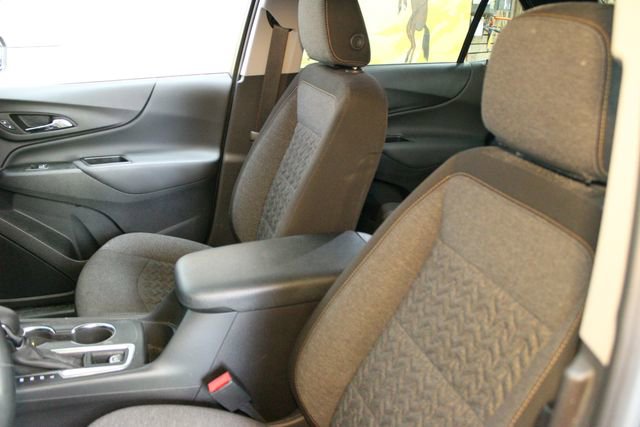 Used 2024 Chevrolet Equinox LT w/ LPO, Floor Liner Package FWD image 20