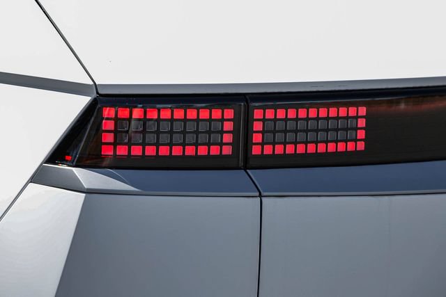 New 2026 Hyundai Ioniq 5 SEL RWD image 10