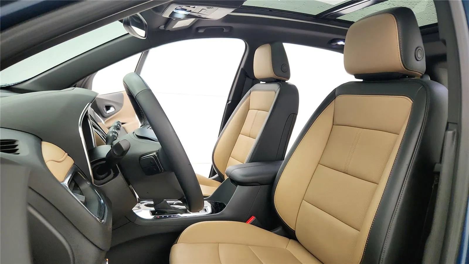 Used 2024 Chevrolet Equinox Premier FWD image 27