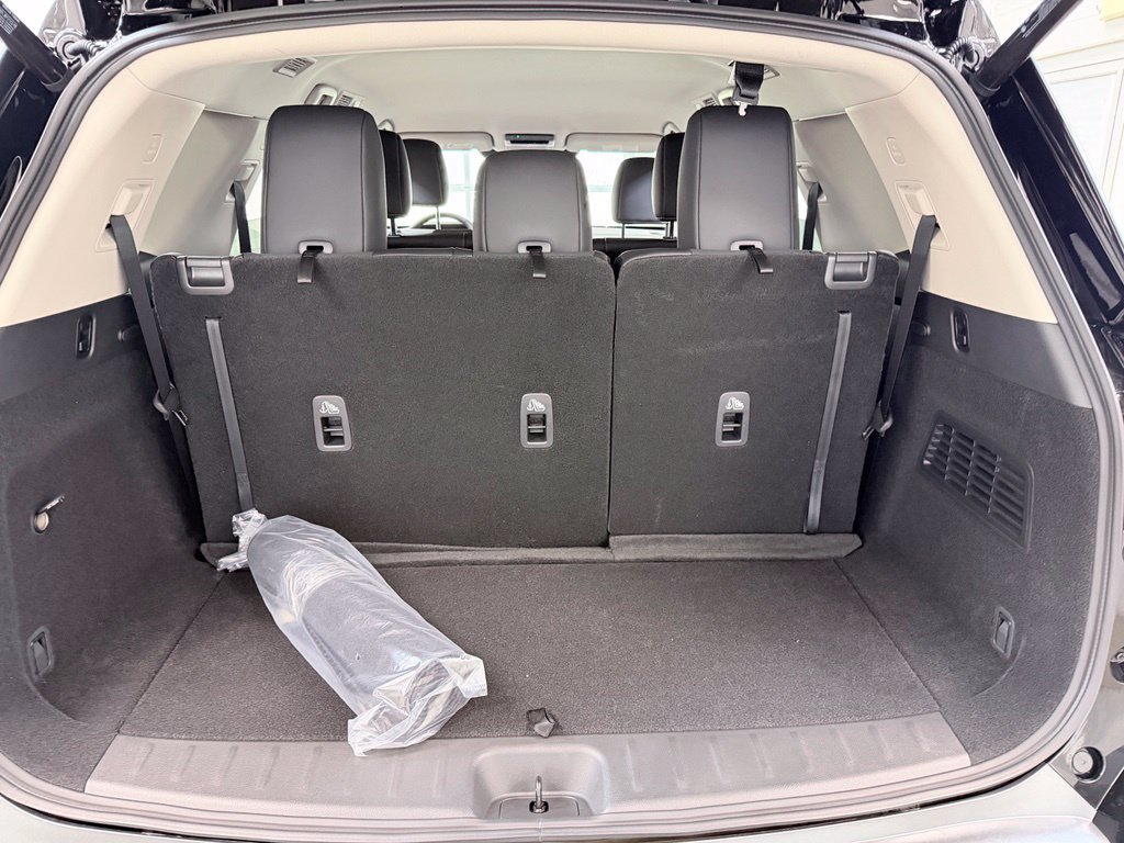 New 2026 Nissan Pathfinder SL AWD/4WD image 30