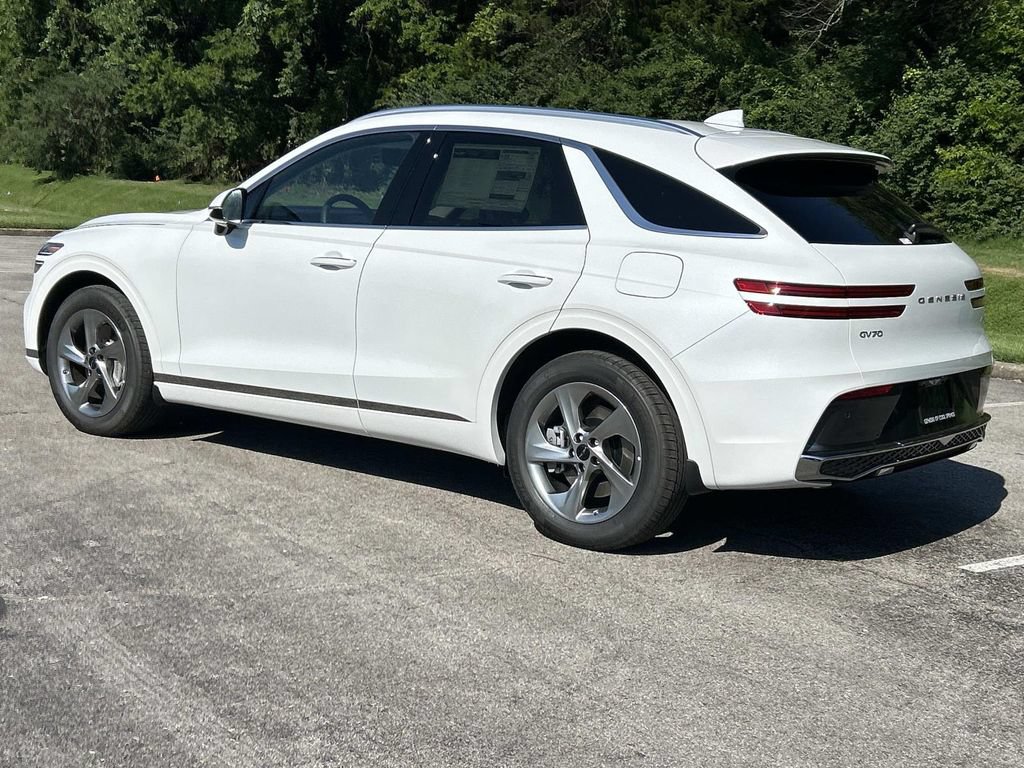 New 2026 Genesis GV70 2.5T Select AWD/4WD image 5