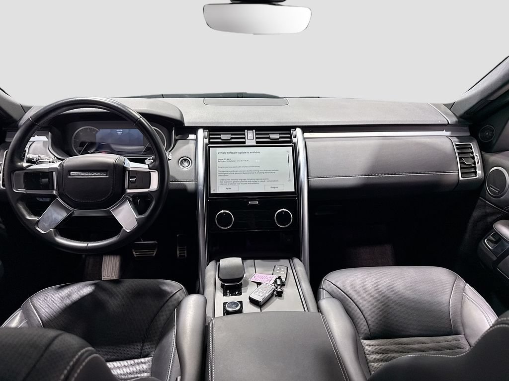 Used 2023 Land Rover Discovery HSE R-Dynamic AWD/4WD image 24