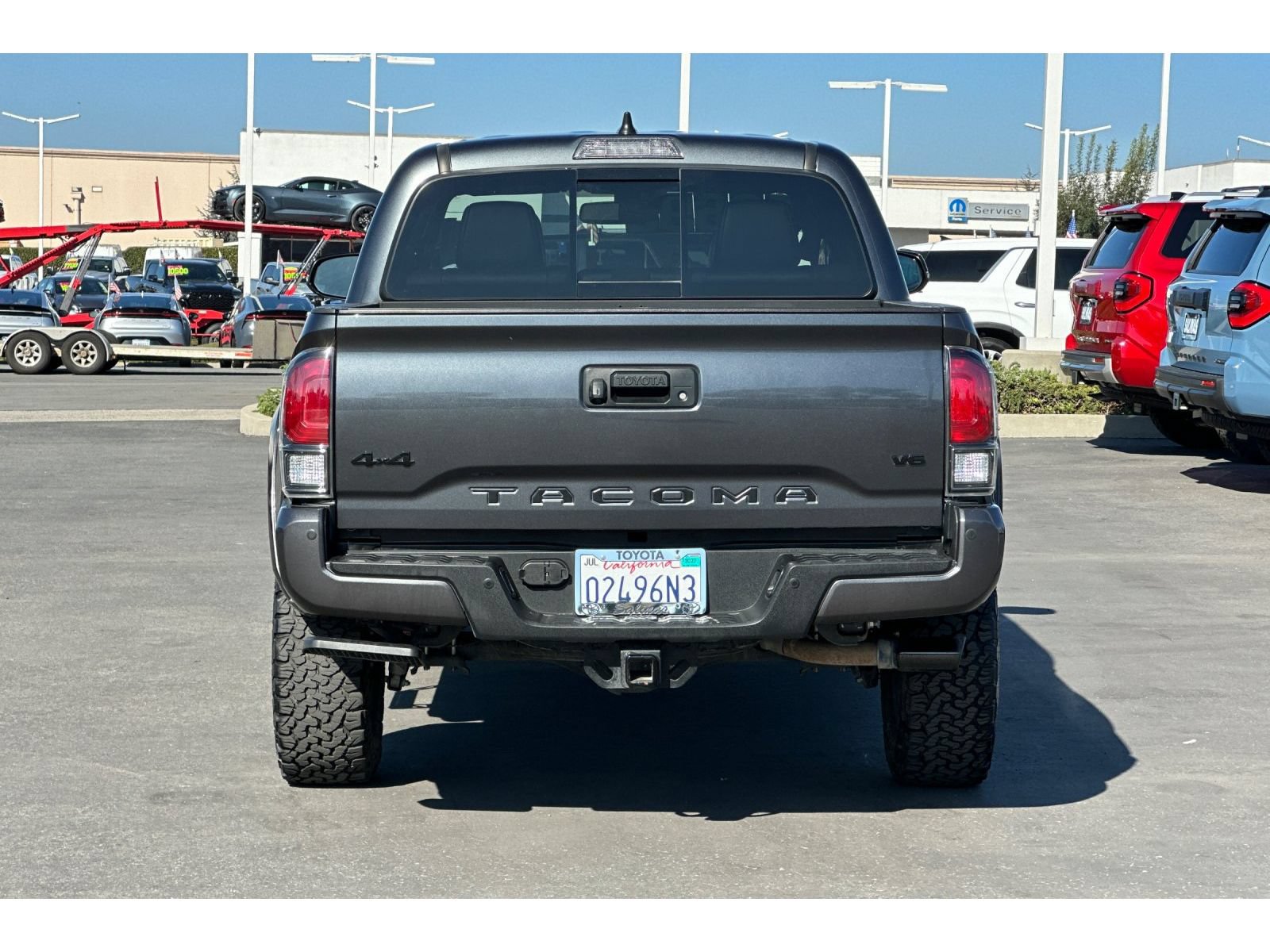 Used 2022 Toyota Tacoma Limited w/ Nightshade Package AWD/4WD image 5