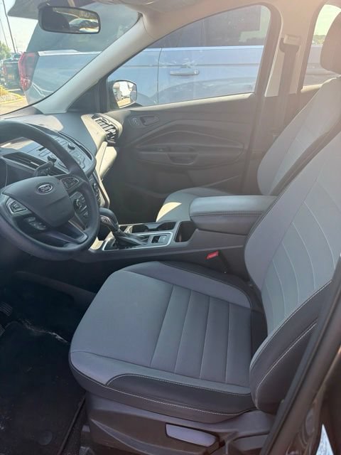 Used 2017 Ford Escape S FWD image 9