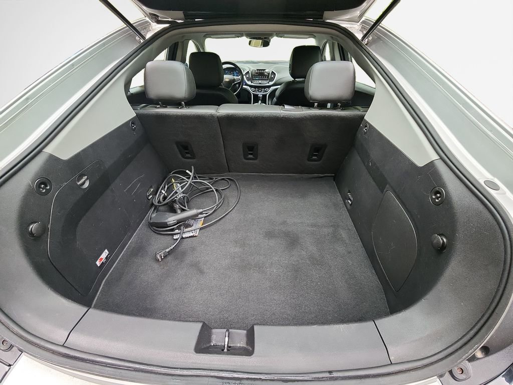 Used 2018 Chevrolet Volt LT w/ Comfort Package FWD image 25