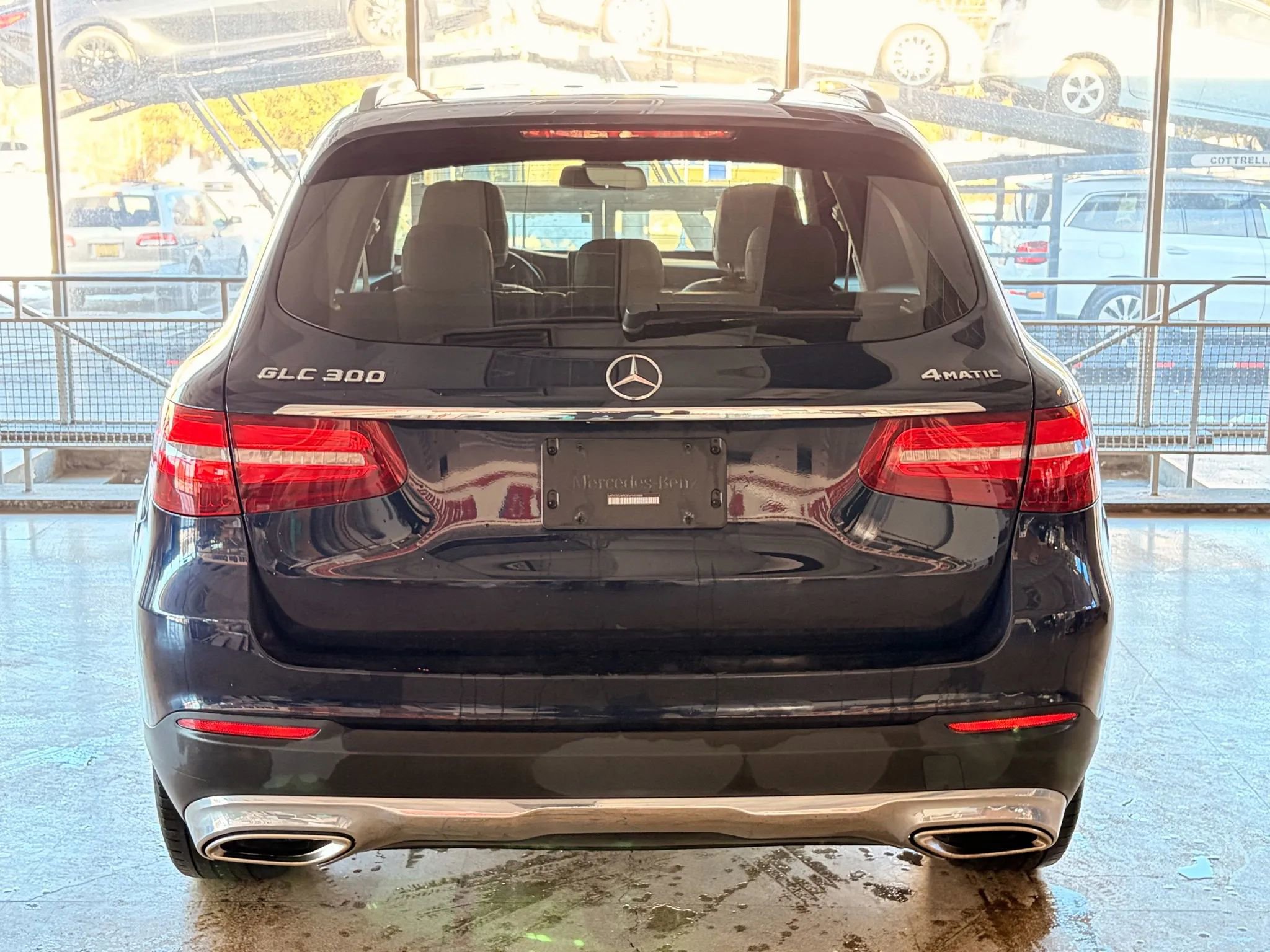 Used 2019 Mercedes-Benz GLC 300 4MATIC image 8