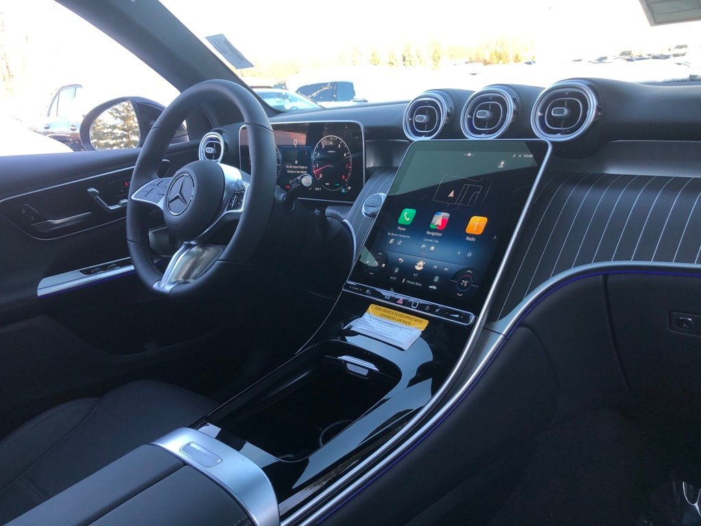 New 2026 Mercedes-Benz GLC 300 4MATIC image 19