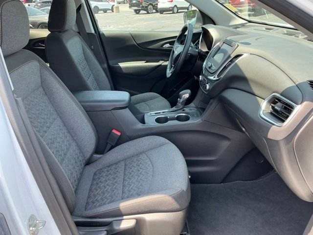 Used 2024 Chevrolet Equinox LT FWD image 23