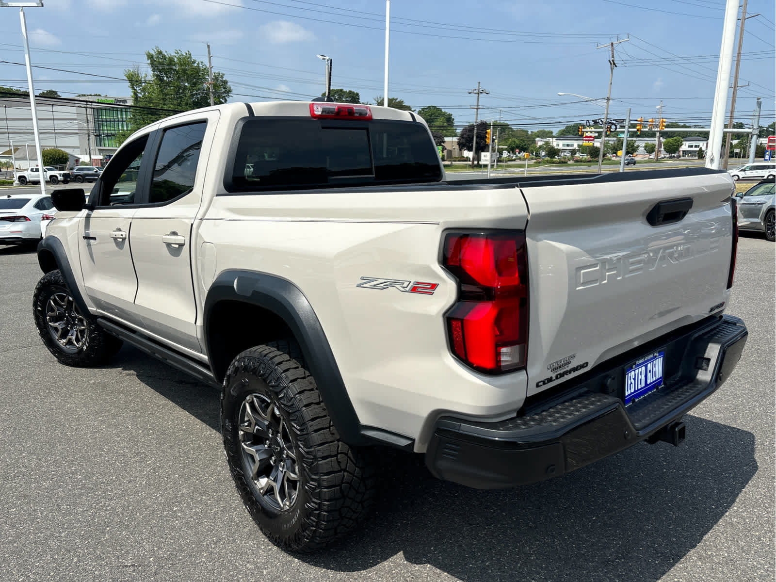 Certified 2026 Chevrolet Colorado ZR2 w/ Technology Package AWD/4WD image 27
