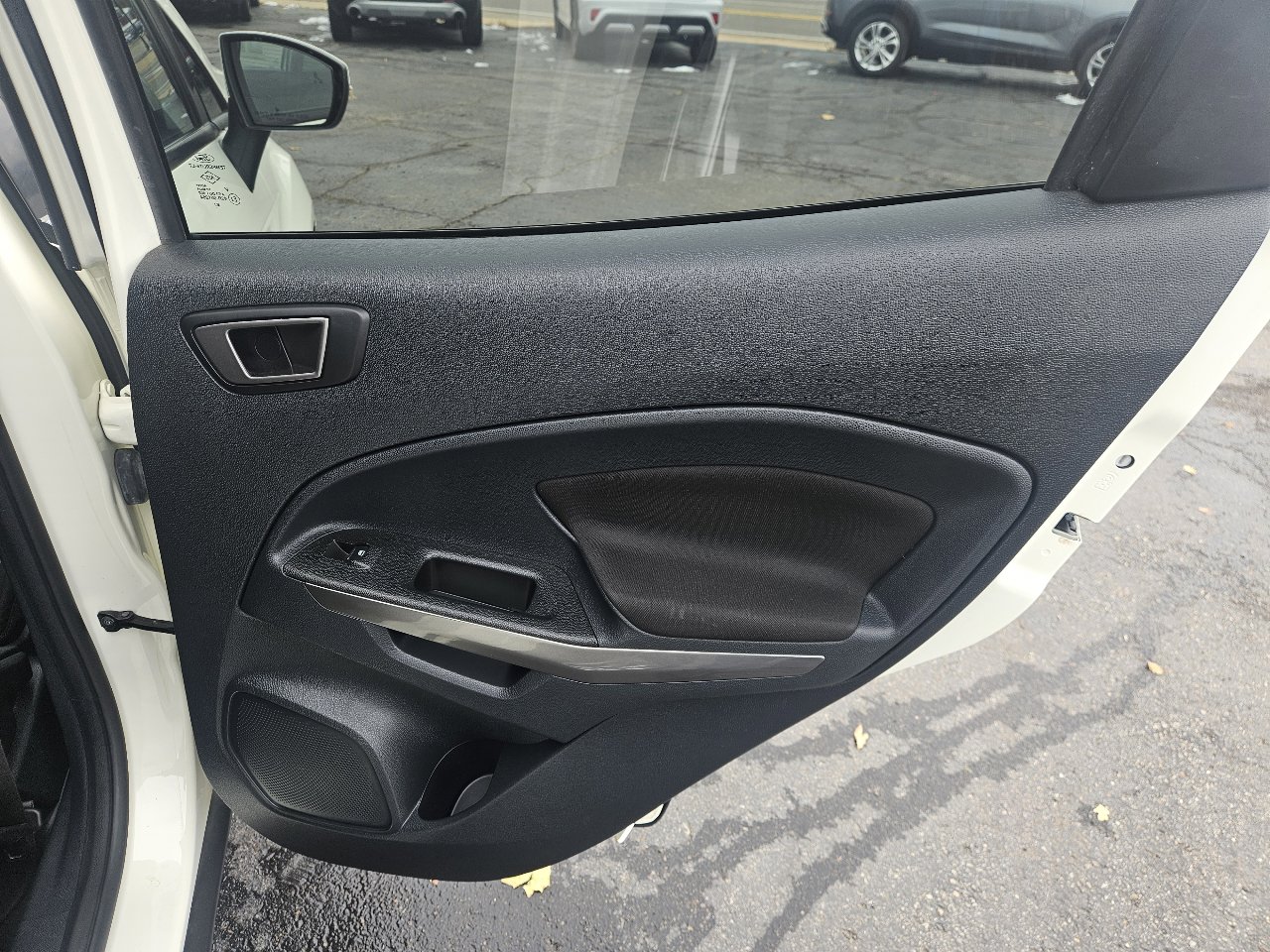 Used 2020 Ford EcoSport SE w/ SE Convenience Package image 22