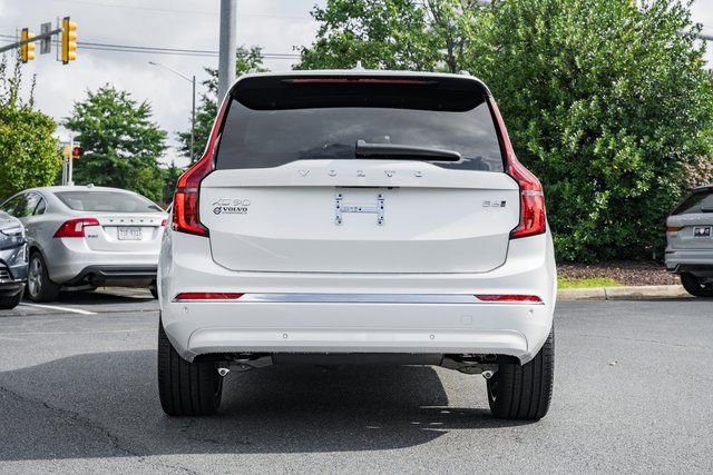 Used 2026 Volvo XC90 B6 Plus w/ Protection Package Premier AWD/4WD image 5