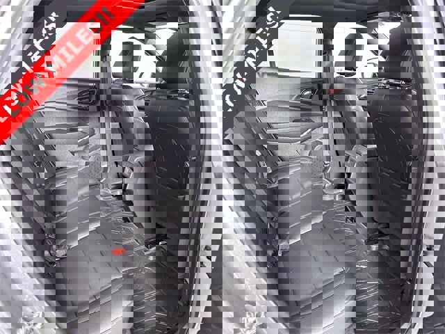 Used 2025 Chevrolet Trax RS w/ Sunroof Package image 28