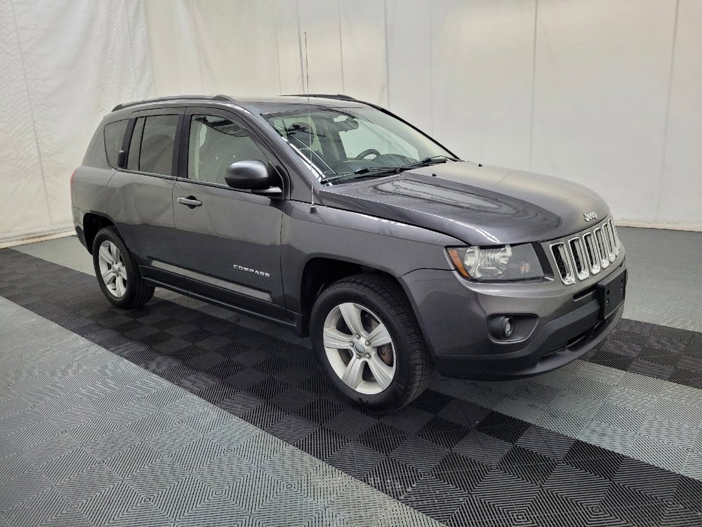 Used 2015 Jeep Compass Sport w/ Power Value Group FWD image 11