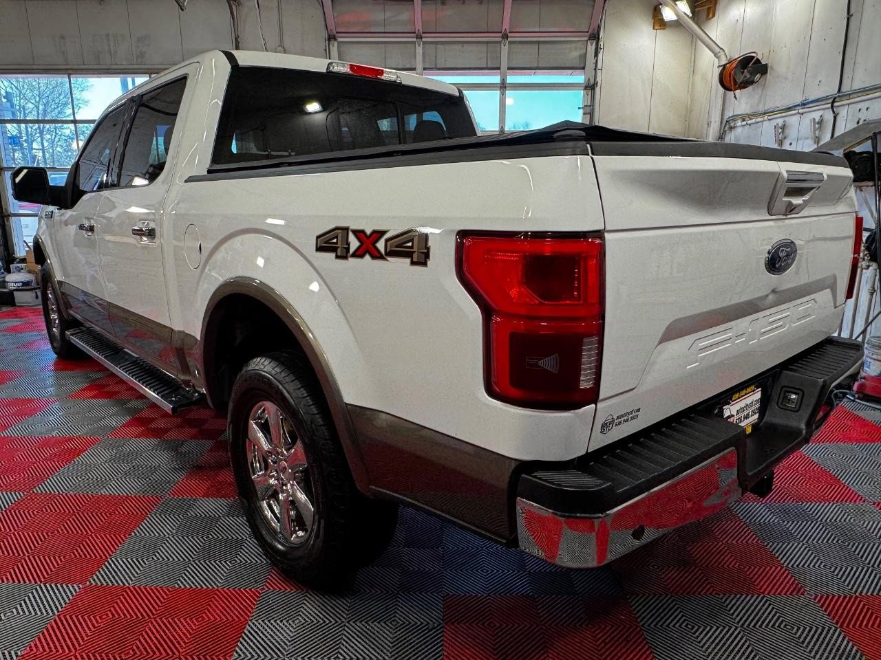 Used 2018 Ford F150 Lariat w/ Equipment Group 502A Luxury image 5