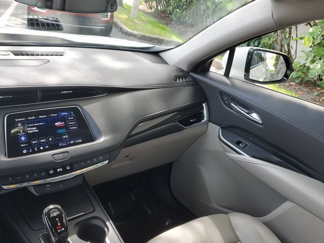 Certified 2022 Cadillac XT4 Premium Luxury w/ Safety Alert Package FWD image 20